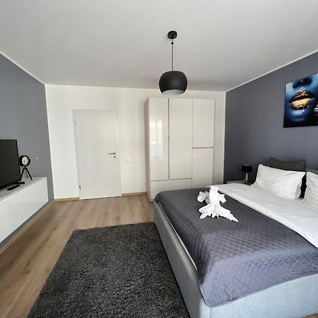 Qualis Apartament Brašov Exteriér fotografie